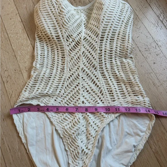 BOGO! Robin Piccone crochet swimsuit - Picture 12 of 13